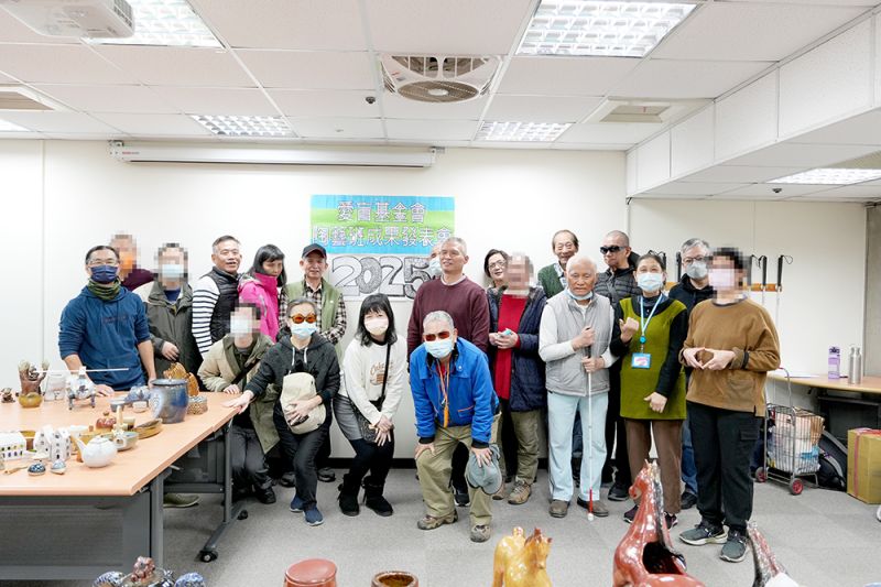 2025-04 (心交流)不完美的完美 陶藝班成果發表會封面圖