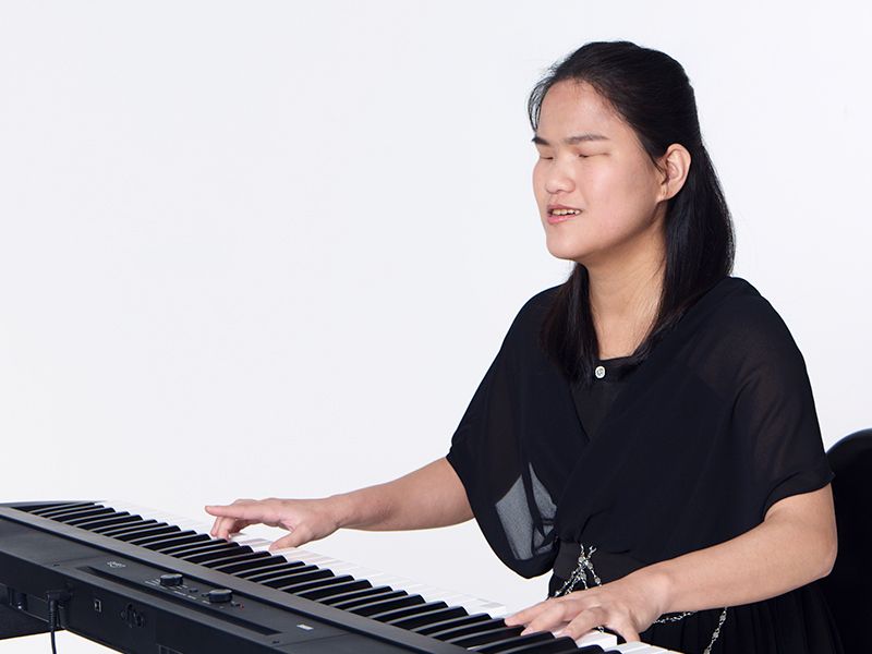 2025-09 (心故事)玩轉新時代的美力—自信就是最好的妝容封面圖