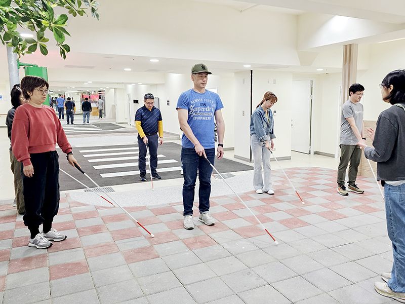 2025-10 (心交流)從公部門到企業、從基金會到醫療團隊 交織友善視障的社會支援網絡—廣慈參訪交流服務封面圖