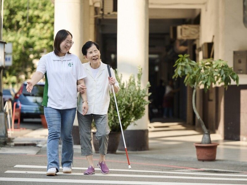 2026-01 (心故事)我不識字，但我識得快活過人生——把晚年活成一首燦爛的進行曲封面圖