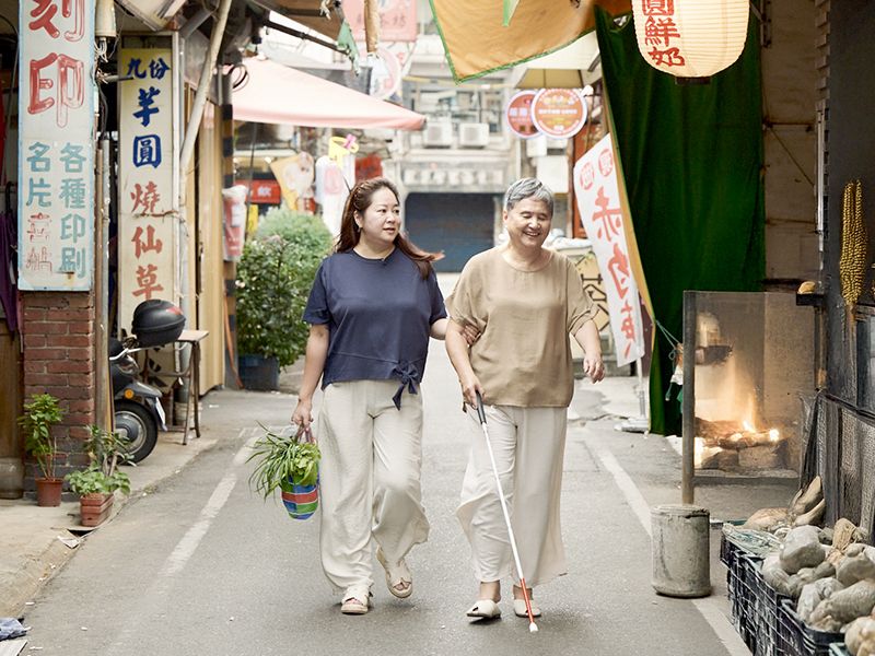 2026-02 母女相伴 有滋有味的重建視障生活封面圖